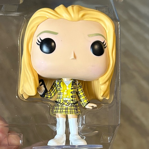 Funko Pop! Movies - Clueless Cher Horowitz in Box #247 Vinyl Figure - Picture 3 of 5